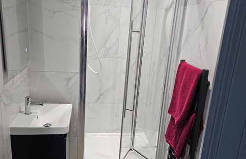 Attercliffe Hotel | Don Valley Apartments