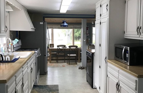 Sturgeon Bay Casa | Puerta del Condado de Bayside Waterfront Home