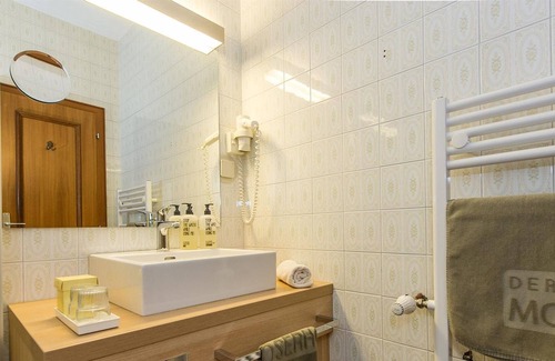 Seeboden Casa | Doppelzimmer Basic Frühstück - Hotel Moserhof