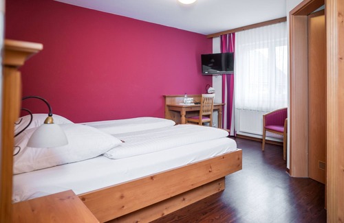 Deggenhausertal Casa | Doppelzimmer Comfort - Landgasthof Linde