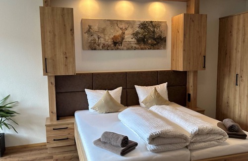 Nussdorf am Attersee Otro | Doppelzimmer - Gasthof Steinbichler - Most- und Wildbauernhof Groiss