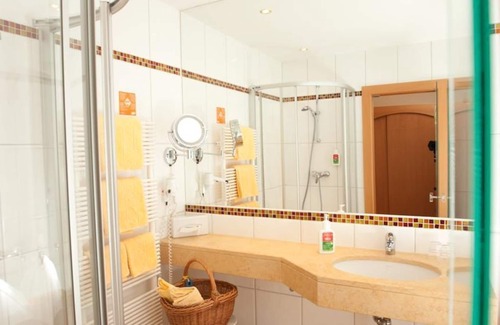 Bad Kleinkirchheim Casa | Doppelzimmer Komfort "sonnenstudio" - Hotel Prägant