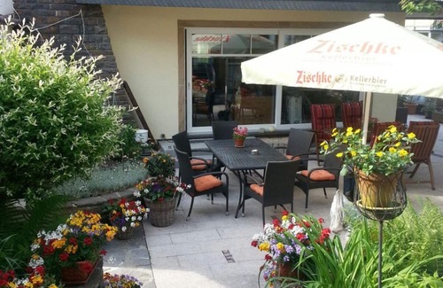 Bad Bertrich Casa | Doppelzimmer Komfort mit Balkon - Hotel Haus Hohenzollern/haus Ambiente