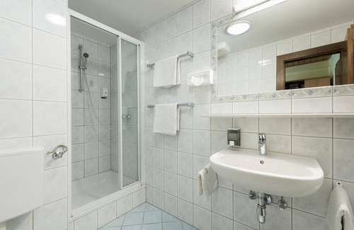 Aifersdorf Casa | Doppelzimmer mit Balkon/terasse - Hotel Restaurant Kärntner Stub´n