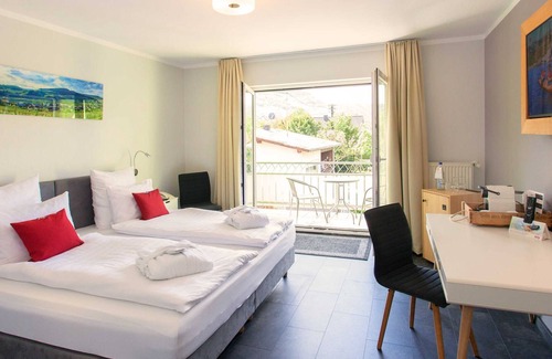 Wintrich Casa | Doppelzimmer Standard mit Terrasse - Moselhotel Weinhaus Simon