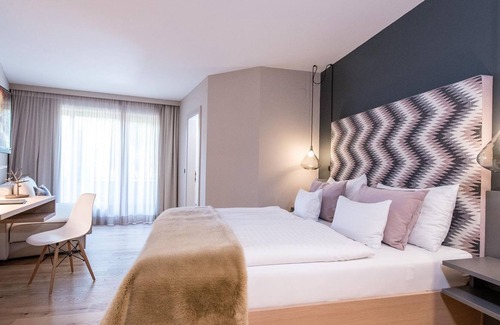 Seeboden Casa | Doppelzimmer Style Deluxe Südblick Frühstück - Hotel Moserhof
