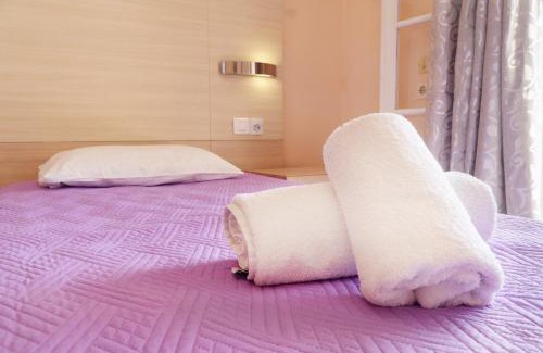 Agios Georgios Pagon Apartamento | Dora Apartment Pagoi 1