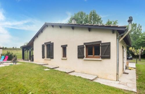 Villeneuve-sur-Lot Casa | Dordogne Poolside Escape