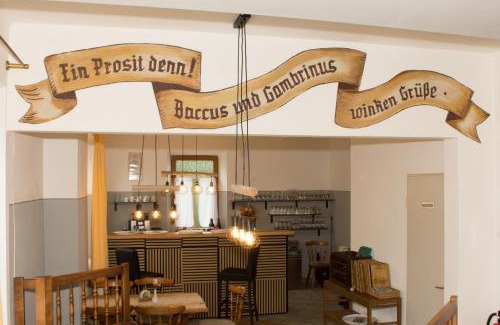 Landensberg Hotel | Dorfschänke Kreuz