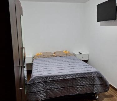 Lima Casa | Dormitorio matrimonial 01