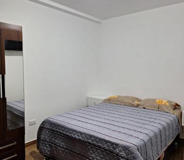 Lima Casa | Dormitorio matrimonial 01