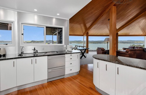Kerikeri Casa | Double Bay Hideaway - Kerikeri Holiday Home