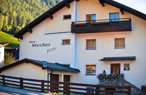 Ried im Oberinntal Cabaña | Habitación doble con ducha y baño 1 - Haus Stecher
