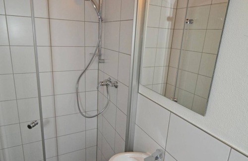 Waldbockelheim Casa | Double room B, shower/WC, 1 bedroom - Weinhaus Hehner-Kiltz
