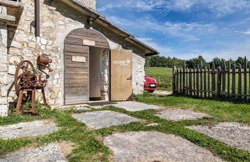Ala Apartamento | Habitación doble 'Camera Matrimoniale' con vistas a las montañas, jardín compartido y balcón
