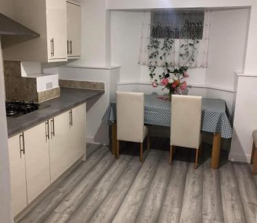 Plumstead Casa | Double Room Central Location