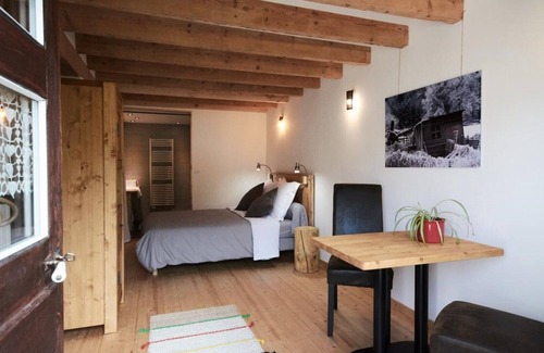 Aime Casa | Hostales en La Foyère