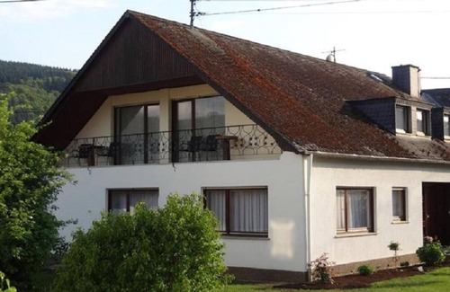 Mehring Cama Y Desayuno | Double room, room 4 *** - Weingut-Gästehaus Loskill