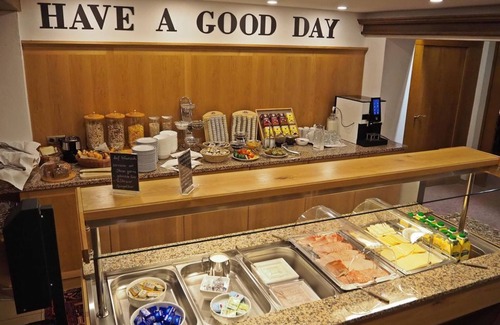 Seefeld in Tirol Casa | Habitación doble con ducha od. Baño, WC - Hotel Garni Egerthof