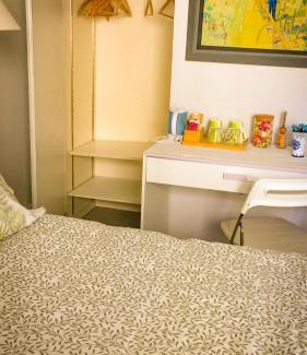 Quartier de Javel Cama Y Desayuno | Double Room with Balcony