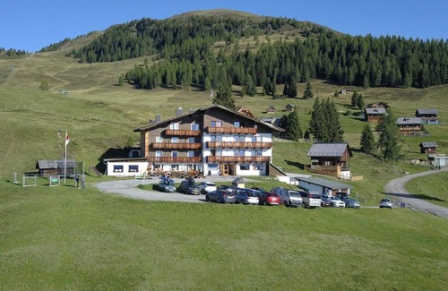 Berg im Drautal Casa | Habitación doble con balcón orientado al sur - Almhotel Fichtenheim