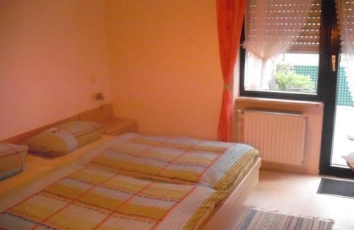 Kaimt Cama Y Desayuno | Habitación doble ducha / WC / balcón - Winzerhaus Haas-Lenz