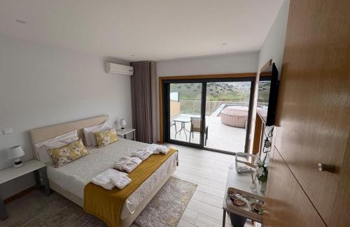 Cabanas de Baixo Casa | Douro Elegance Suites