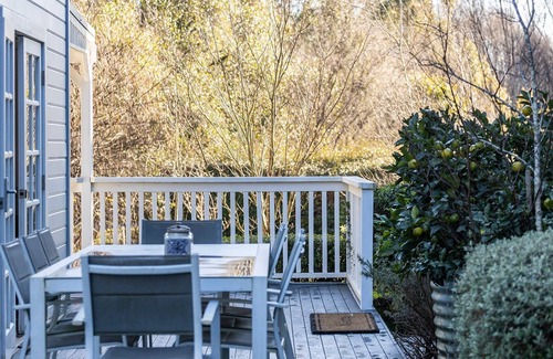 Bundanoon Casa | Dove Cottage – cosy storybook cottage in a private setting with a fireplace