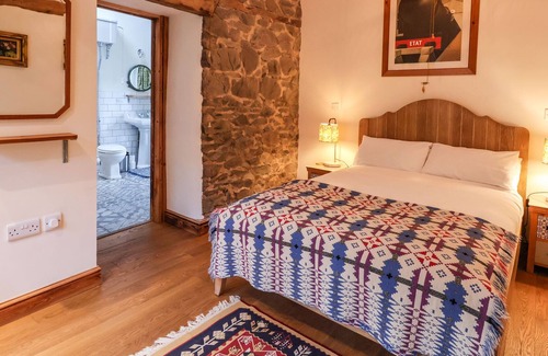 Picklescott Cabaña | DOVE COTTAGE, family friendly, with open fire in Church Stretton