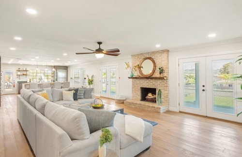 Murrieta Casa | Dove Creek Retreat-2 1/2 Acres w/Pool & Jacuzzi