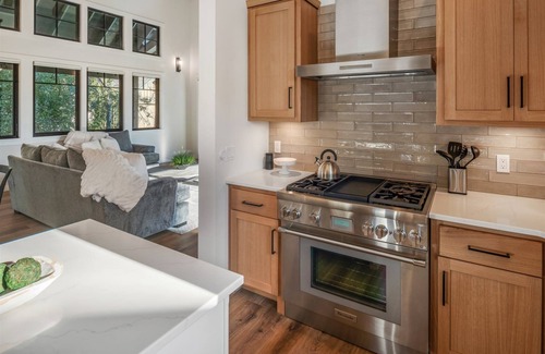 Dover Bay Casa | Dover Bay Luxe Home w/ Private Hot Tub - Sleeps 12