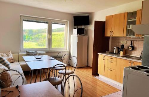 Teply Vrch Apartamento | Dovolenkový byt Pomaranč Teplý Vrch