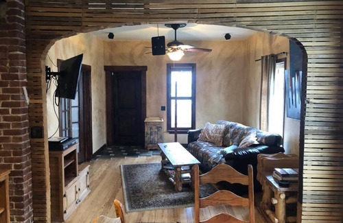 Loveland Casa | Down~Town~Flat