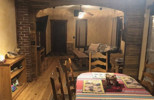 Loveland Casa | Down~Town~Flat