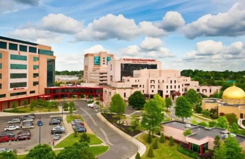 Uptown Casa | Downtown 3Br/3Ba Colonial Style Home