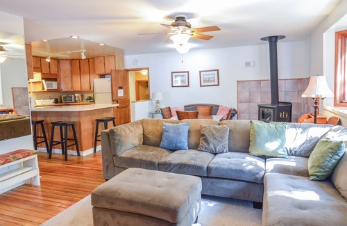 Seward Casa | Céntrico y cerca de la playa!
