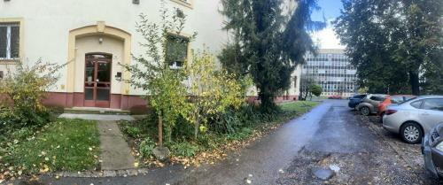Miskolc Apartamento | Downtown Apartman near City Center & Miskolc Plaza