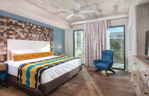 West End Complejo | CENTRO Austin con ROOFTOP, piscina y área de barbacoa, pozo de fuego, incluso un gimnasio: lo tenemos todo