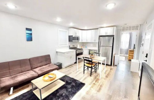East Boston Condominio | Downtown Boston Condo Near City Center w/ Wi-Fi and TV Streaming!