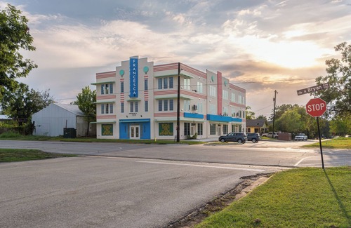 Downtown Apartamento | Downtown Bryan Chic Studio