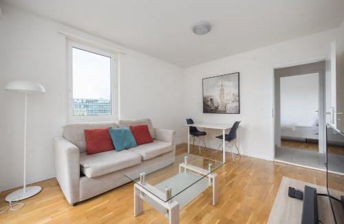 Oerlikon Apartamento | Downtown Dream 3,5BR with Balcony and Style BA42