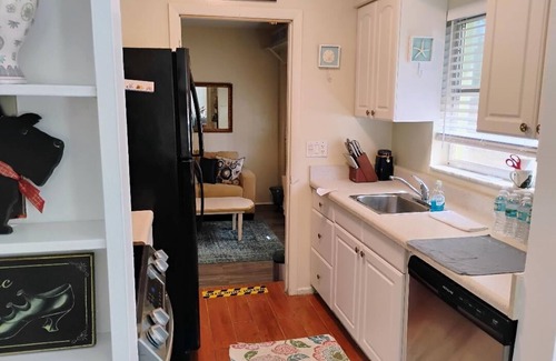 Dunedin Villa | Downtown Dunedin Villa near Bluejay's Baseball Stadium that offers "serenity".