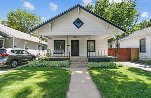 Loveland Casa | Downtown E 6th St