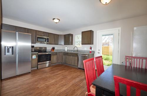 San Angelo Casa | Downtown Elegance: 2-BR Home - San Angelo, Texas