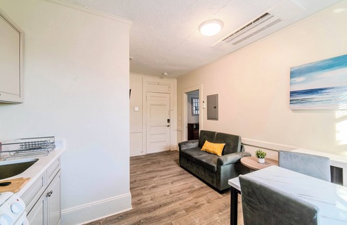 Falmouth Apartamento | Downtown Falmouth 1 Bedroom Apartment