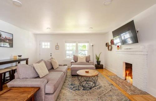 Downtown Casa | Downtown Greenway Getaway Pet Friendly