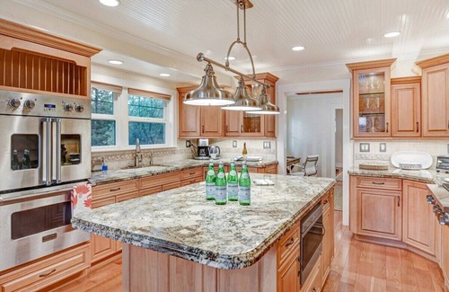 Healdsburg Cabaña | Downtown Healdsburg Wine Country Retreat