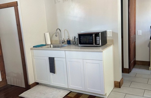 Hermann Cabaña | Downtown Hermann- Hanna’s Cottage