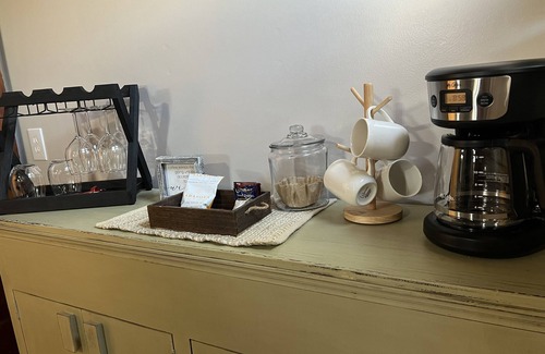 Hermann Cabaña | Downtown Hermann- Hanna’s Cottage