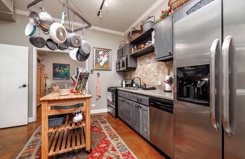 Hot Springs Apartamento | Recién actualizado! Nuevo cuarto dormitorio (King) y un nuevo tercer baño!